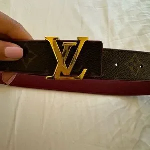 Louis Vuitton | Accessories | Louis Vuitton Initiales  display picture 3